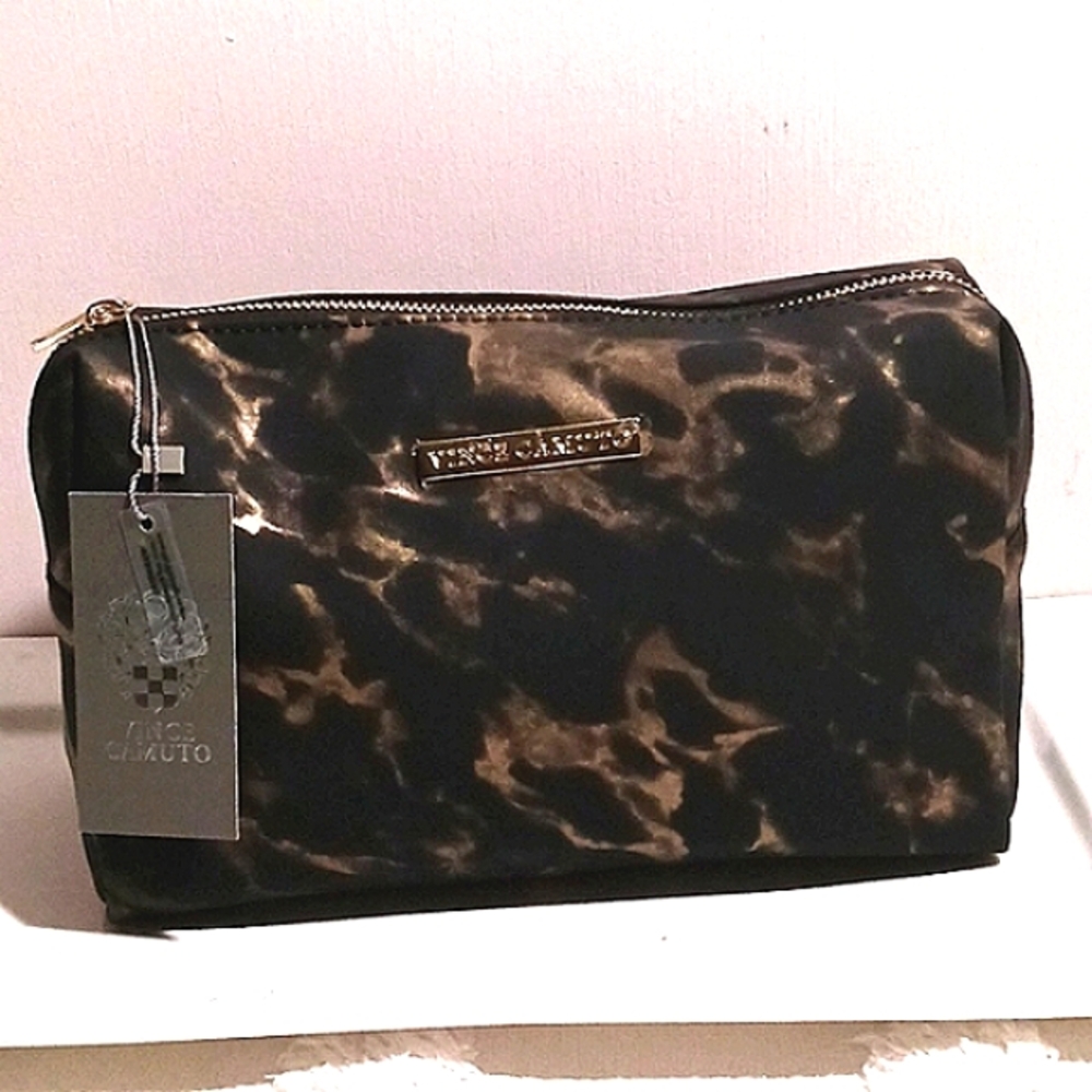 Vince Camuto ⚜️ Tortoise Design Cosmetic Bag *New*